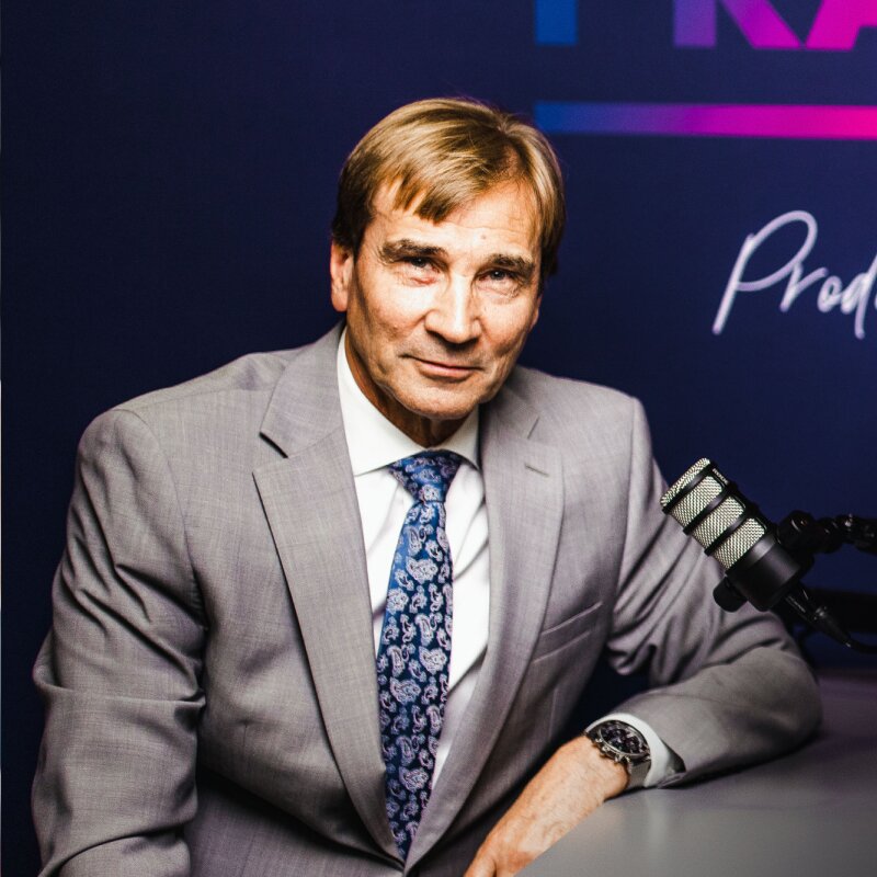 Dr. Stephan Baker